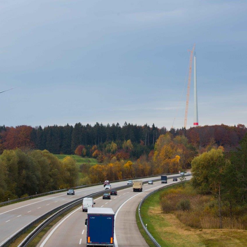 Blick von der Autobahn, Berg